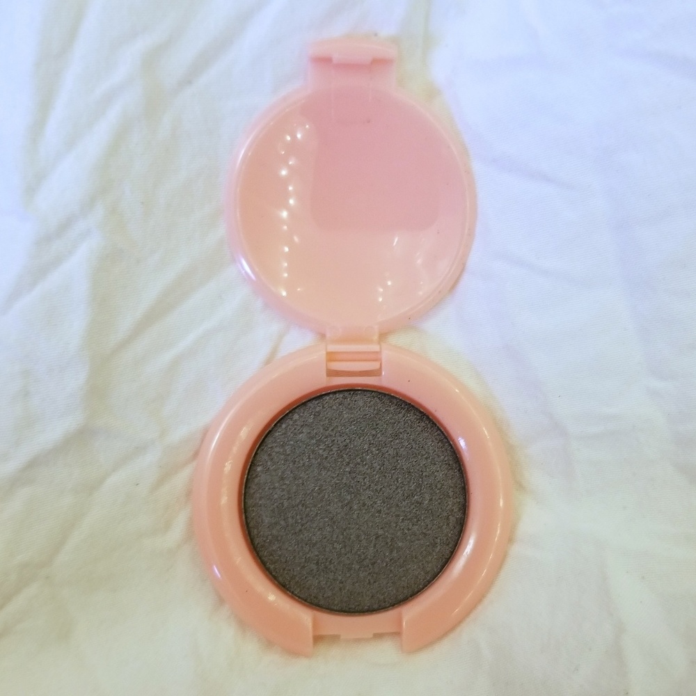Blossom Eyeshadow Compact: Dusty Miller